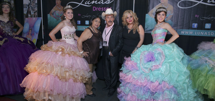 singer pedro rivera at the quinceanera.com expo in Ontario